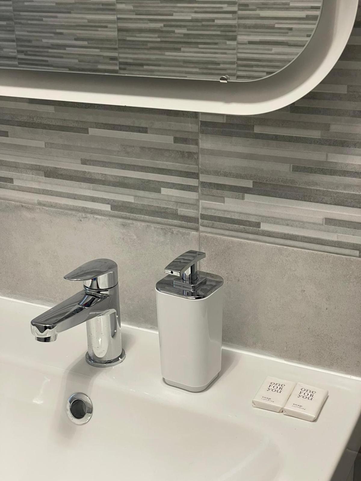 Matchpoint Apartment Санремо Екстер'єр фото