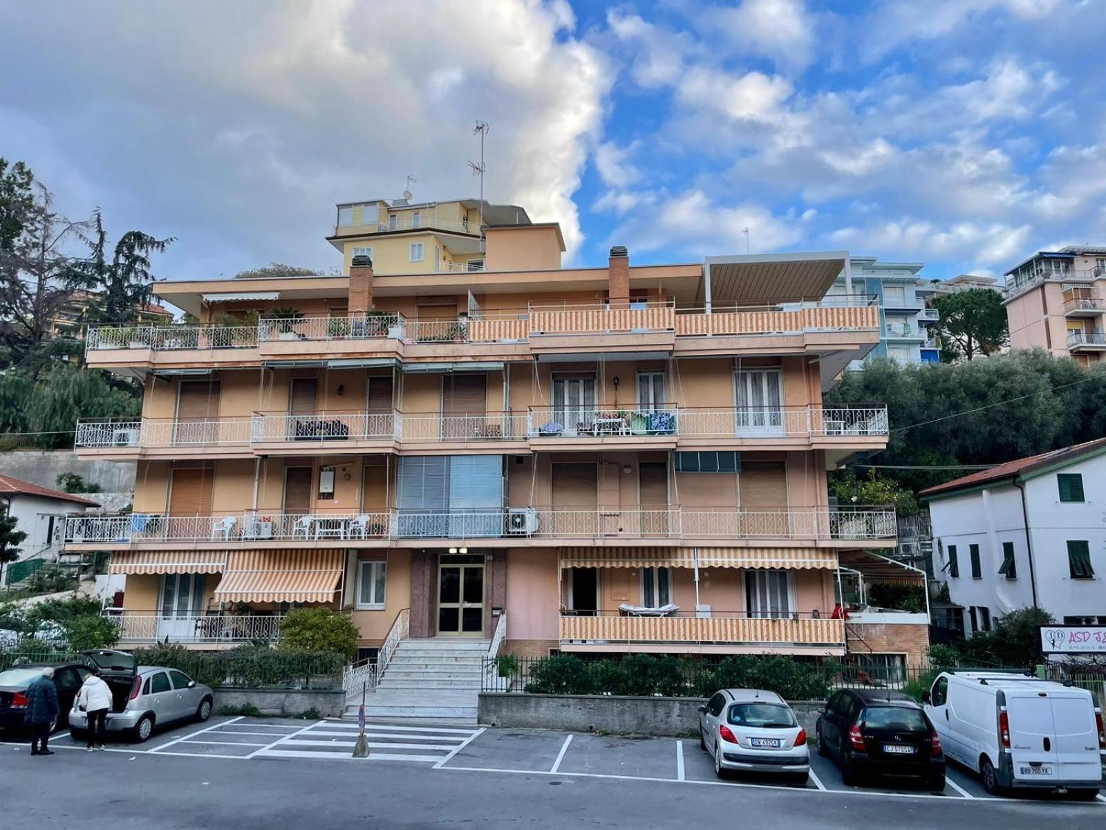 Matchpoint Apartment Санремо Екстер'єр фото